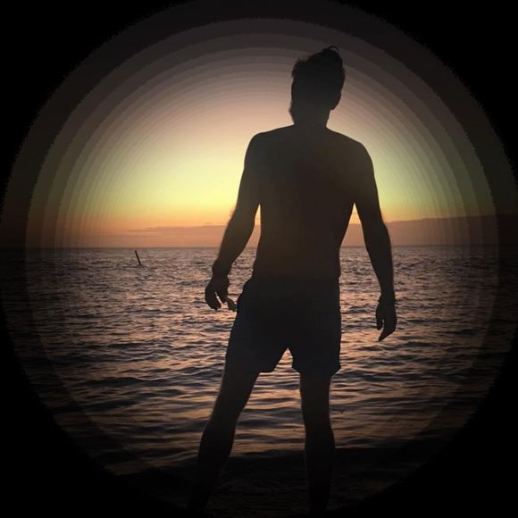 Meet your Posher, Jeffrey - Picture 1 of 1